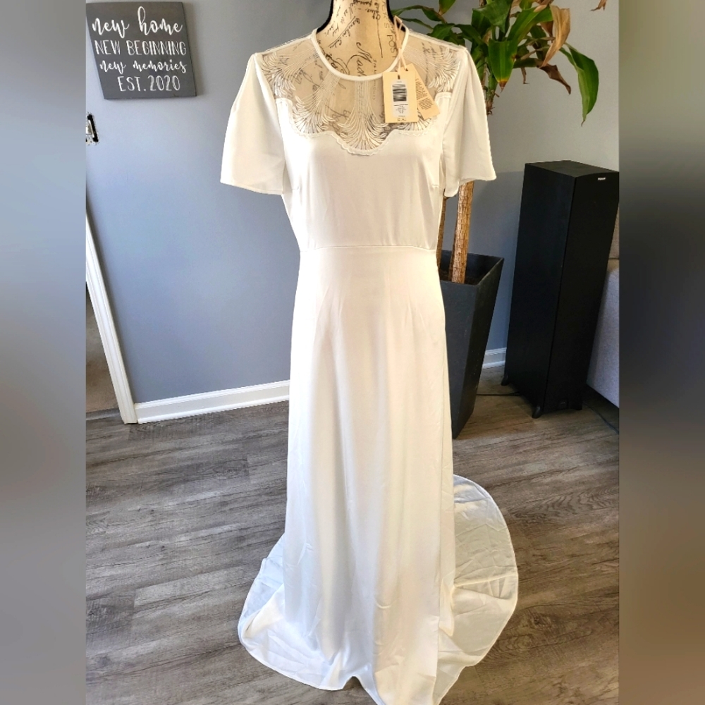 Wedding dress